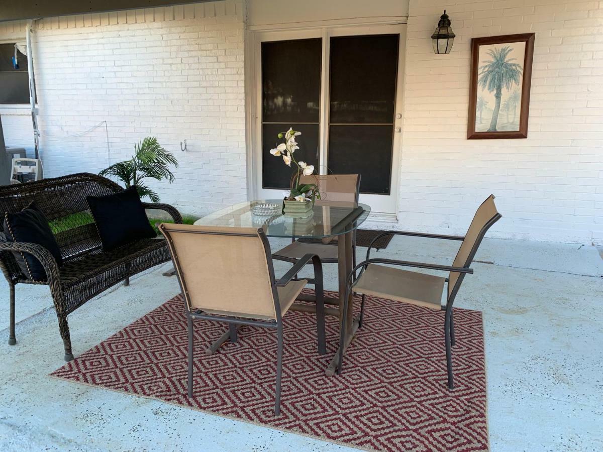 Oasis Near Dfw Airport With Mediterranean Setting Irving Exteriör bild