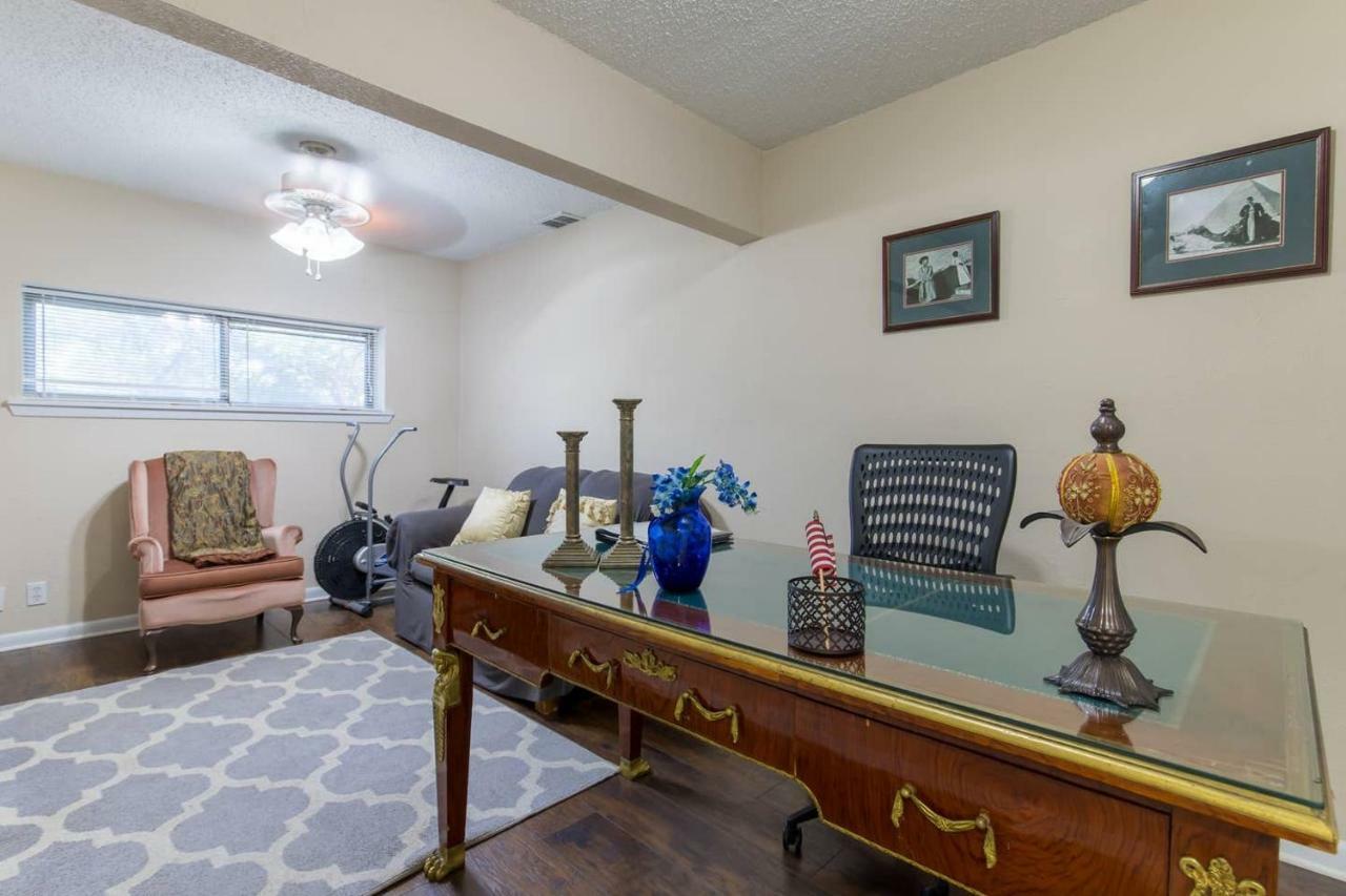 Oasis Near Dfw Airport With Mediterranean Setting Irving Exteriör bild