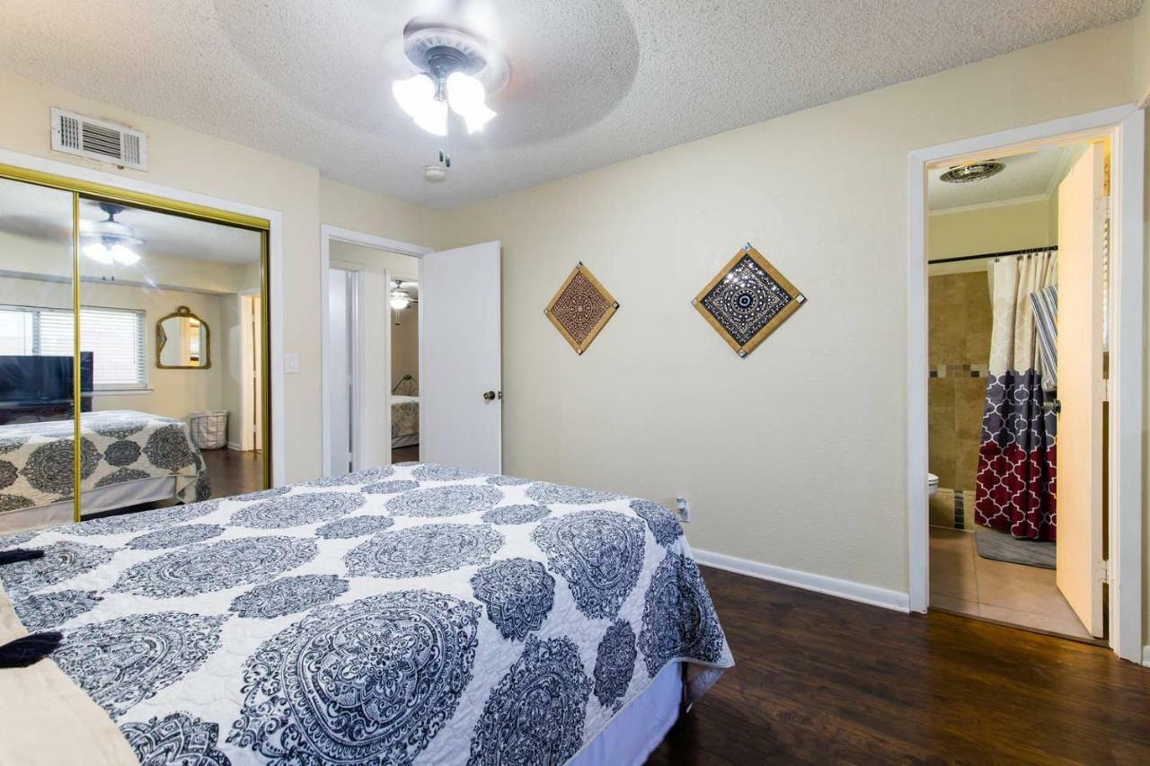 Oasis Near Dfw Airport With Mediterranean Setting Irving Exteriör bild